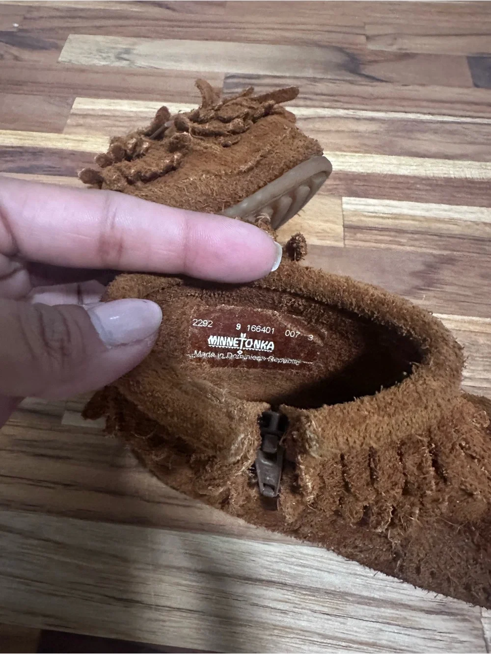 Minnetonka Kids Suede Fringe Moccasins - Brown kids size 9 toddler